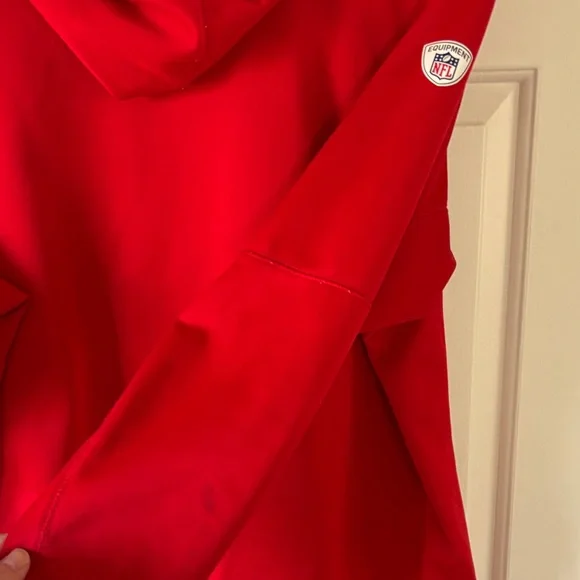 Buffalo Bills Red Pullover Hoodie - Picture 4 of 6